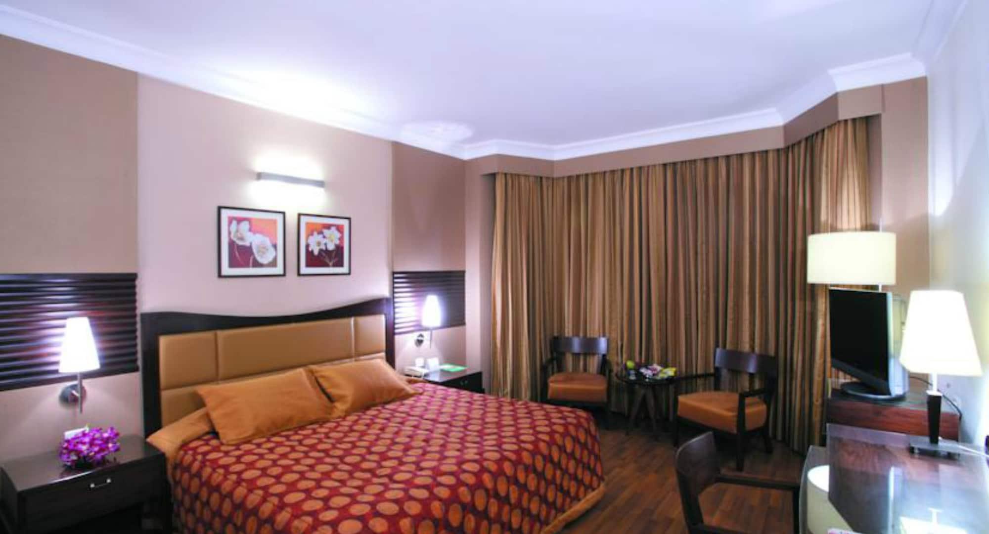 The Retreat Hotel & Convention Centre Mumbai Rum bild