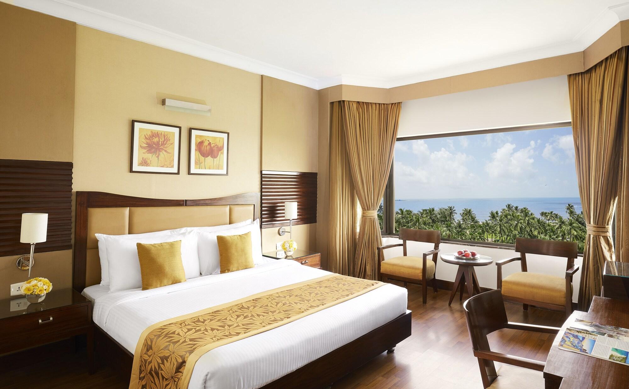 The Retreat Hotel & Convention Centre Mumbai Exteriör bild