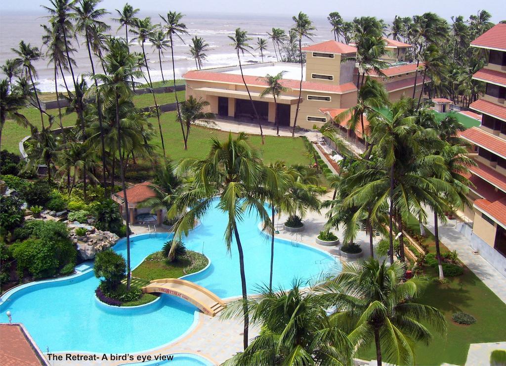 The Retreat Hotel & Convention Centre Mumbai Exteriör bild